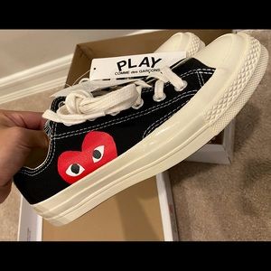 New CDG Comme des Garçons low top converse sneakers